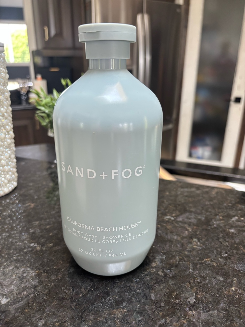 SAND + FOG California Beach House Body Wash - Pale Blue